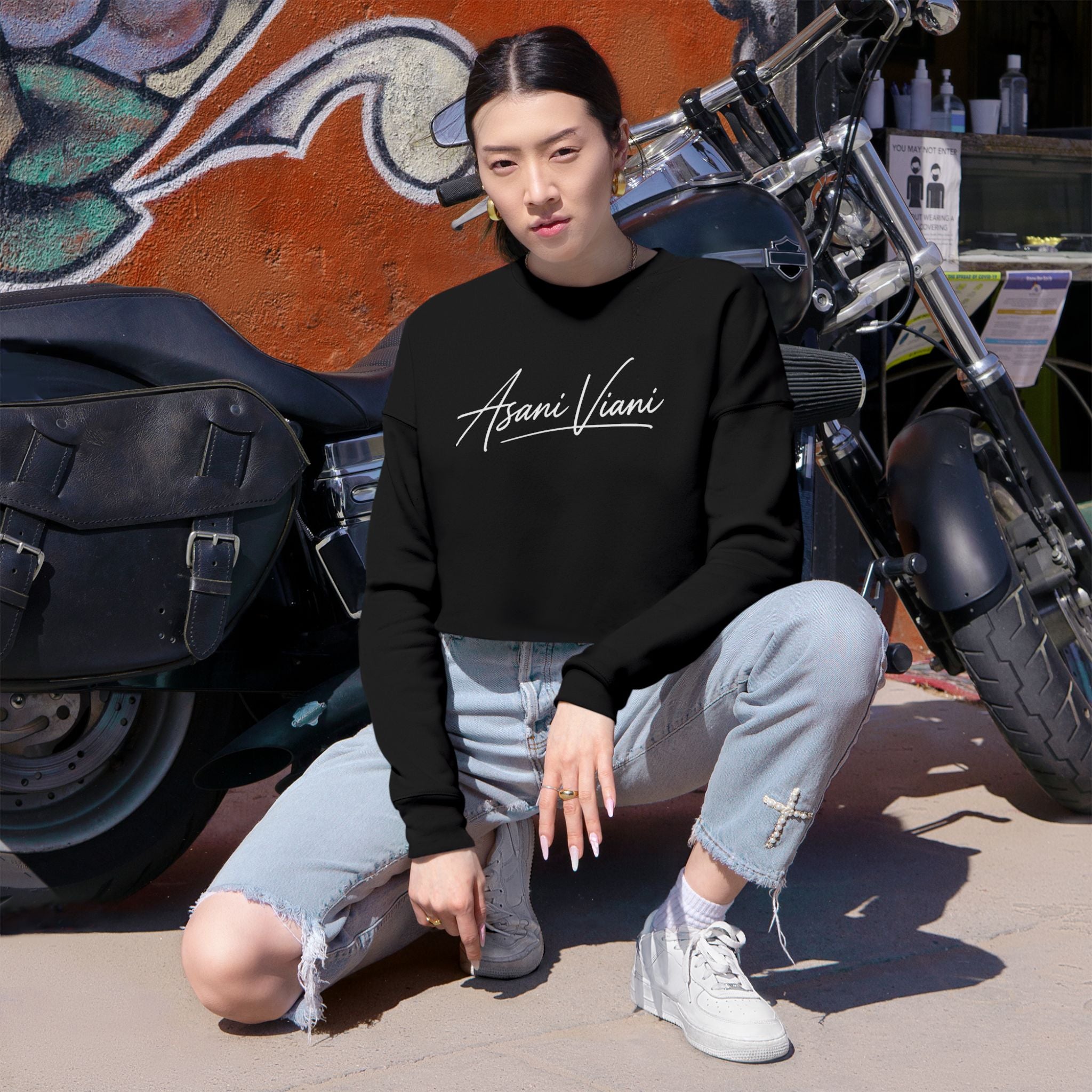 Crop Sweatshirt — 'Asani Viani' Script Logo Women's Cropped Pullover